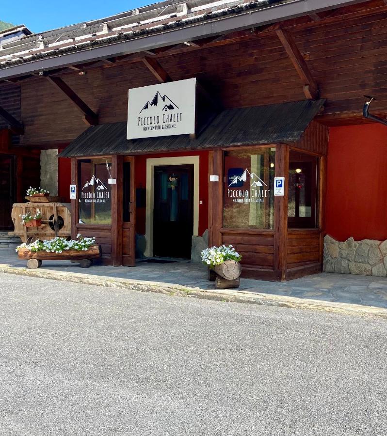 Hotel Piccolo Chalet Claviere Eksteriør billede